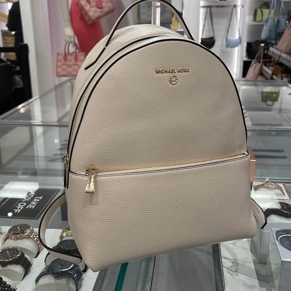 Michael Kors Women's Valerie Medium Pebbled Leather Backpack
Light Cream 
NWT - Picture 16 of 16